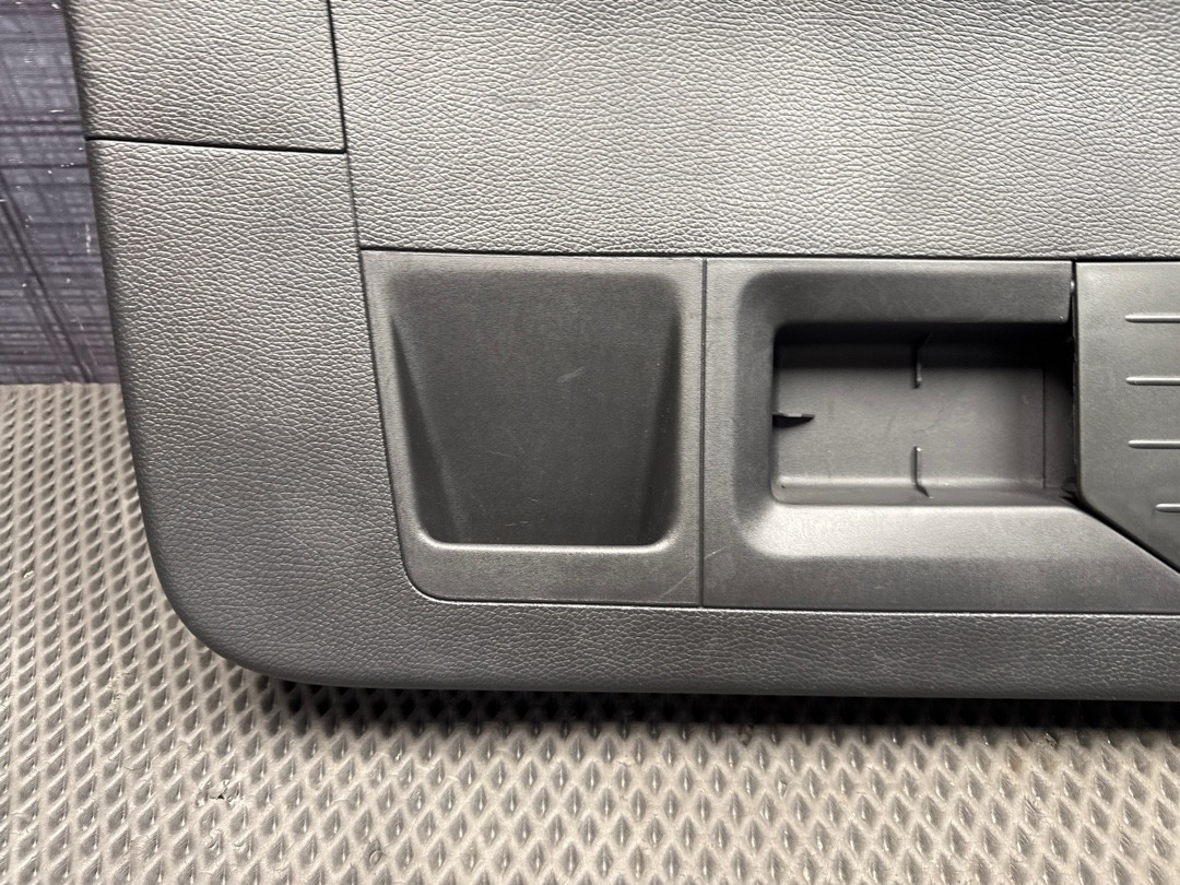 Обшивка крышки багажника, 1880 рублей, Красноярск