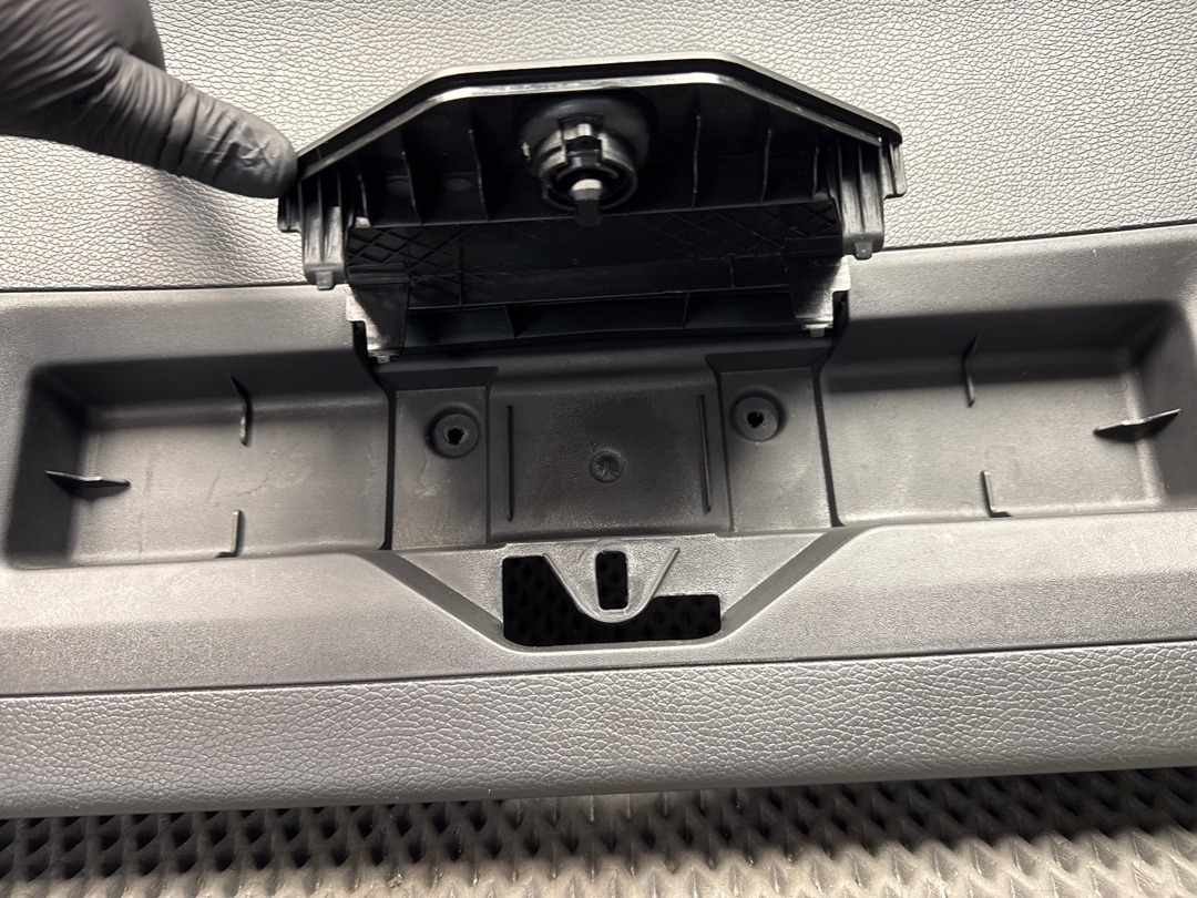 Обшивка крышки багажника, 1880 рублей, Красноярск