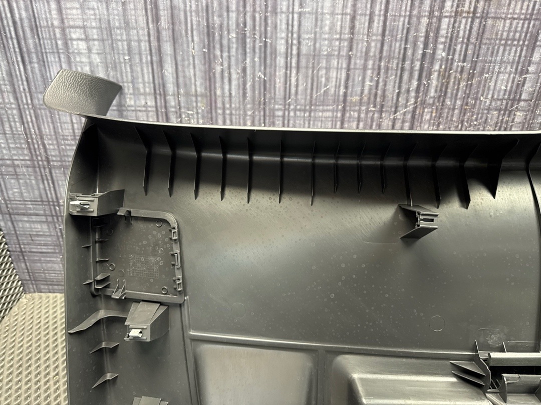 Обшивка крышки багажника, 1880 рублей, Красноярск