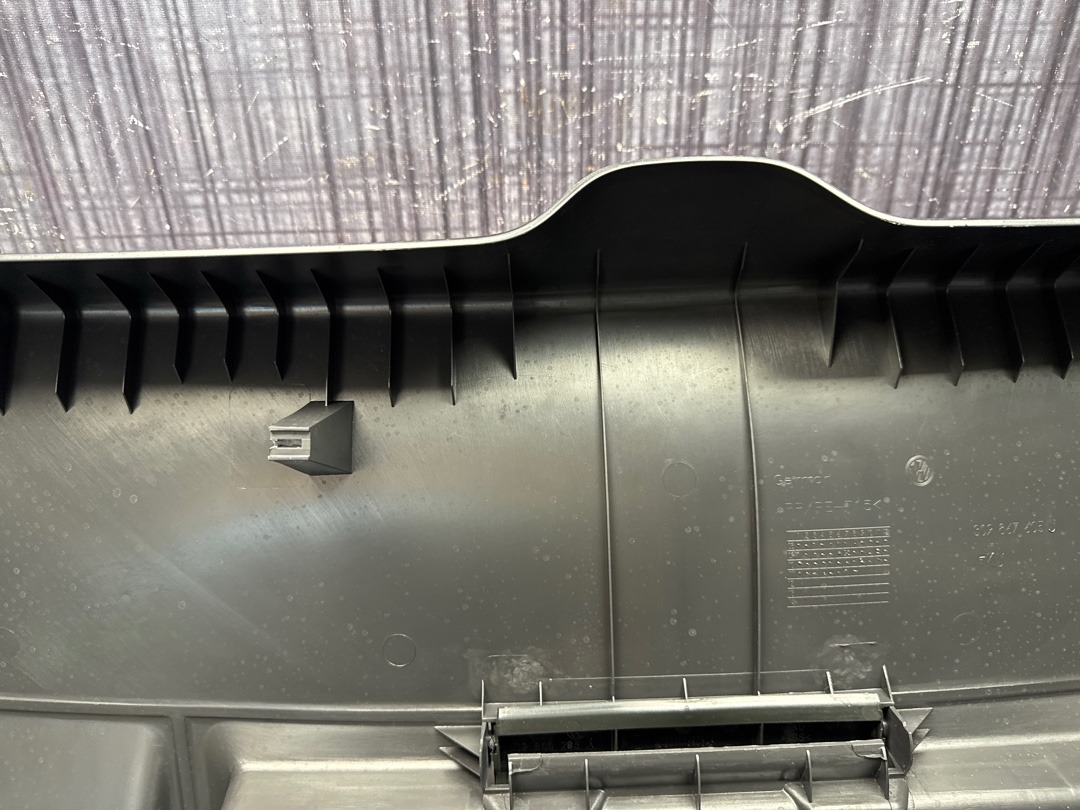 Обшивка крышки багажника, 1880 рублей, Красноярск