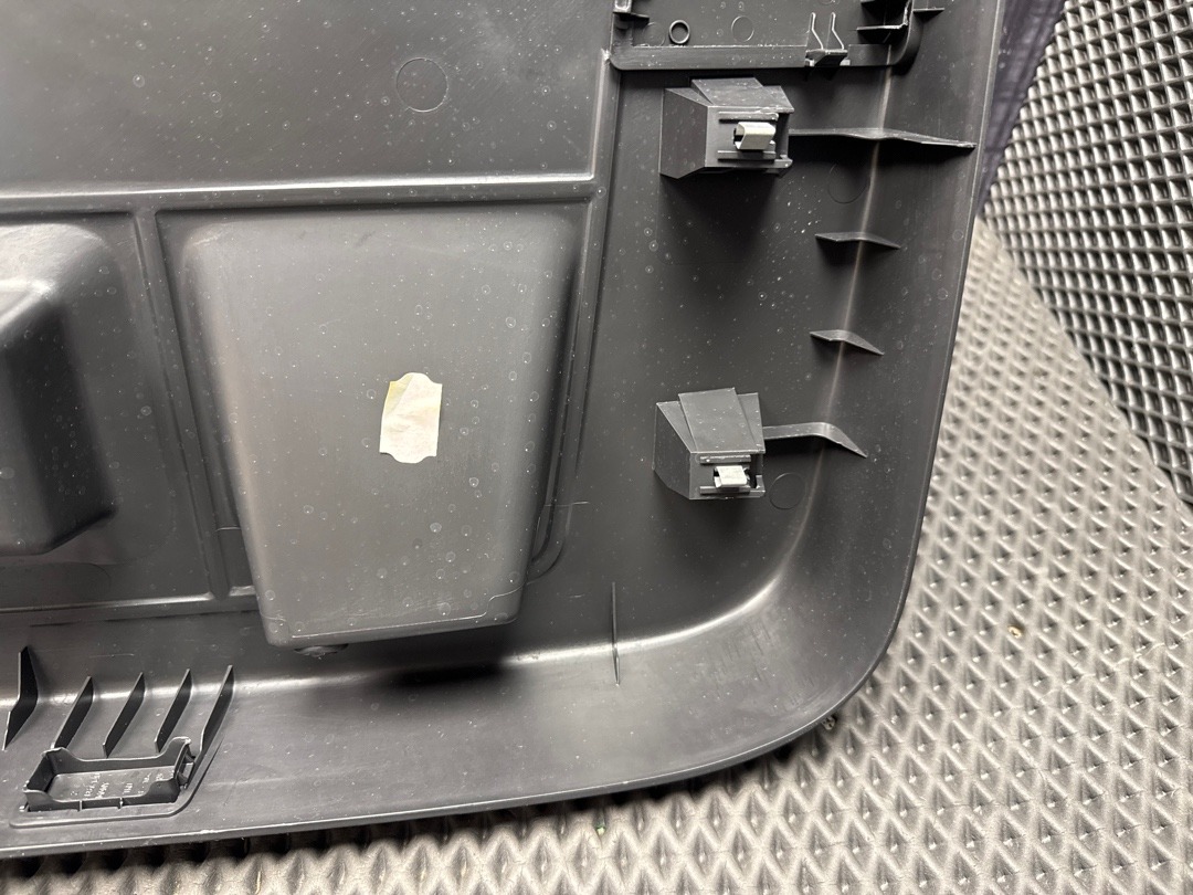 Обшивка крышки багажника, 1880 рублей, Красноярск