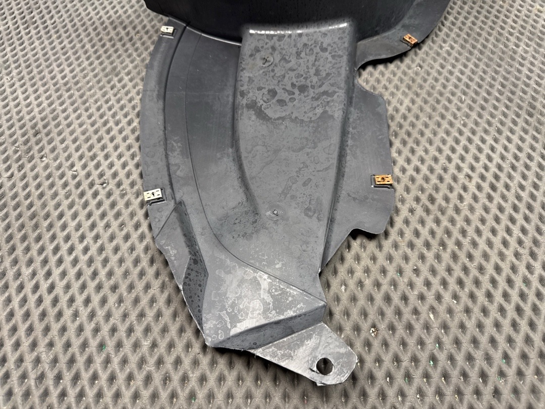 Подкрылок, 2910 рублей, Красноярск