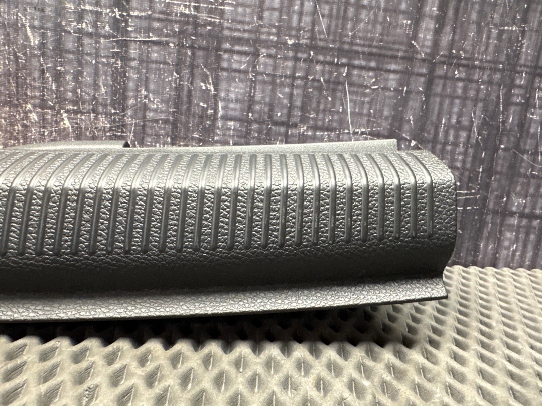 Пластик багажника, 1980 рублей, Красноярск