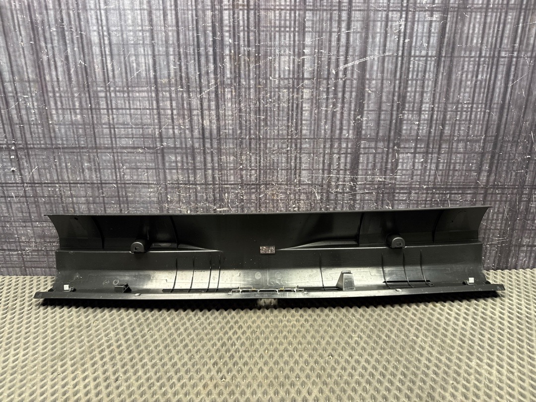 Пластик багажника, 1980 рублей, Красноярск