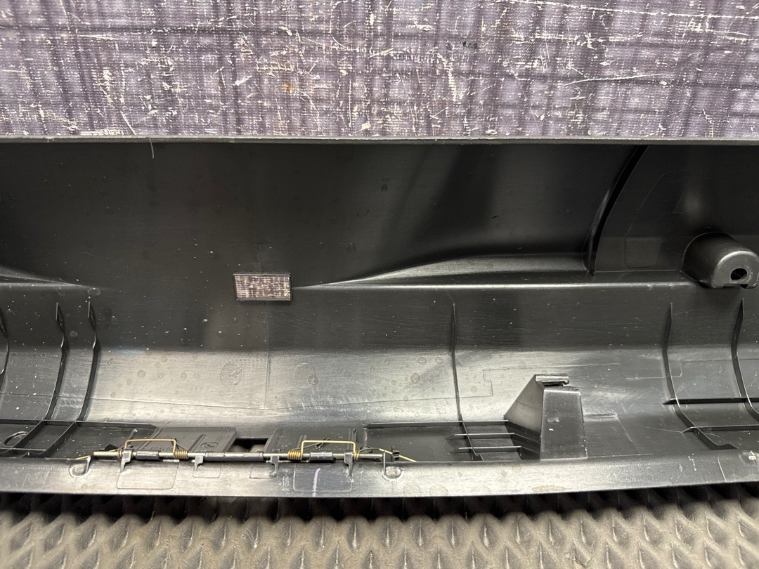 Пластик багажника, 1980 рублей, Красноярск