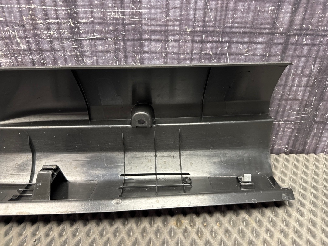 Пластик багажника, 1980 рублей, Красноярск