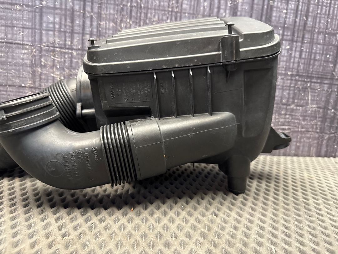 Корпус воздушного фильтра, 4360 рублей, Красноярск