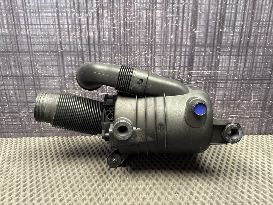 Корпус воздушного фильтра, 4360 рублей, Красноярск