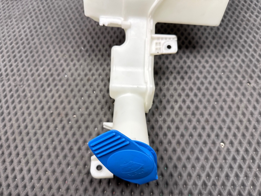 Бачок омывателя, 5210 рублей, Красноярск