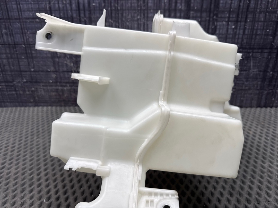 Бачок омывателя, 5210 рублей, Красноярск