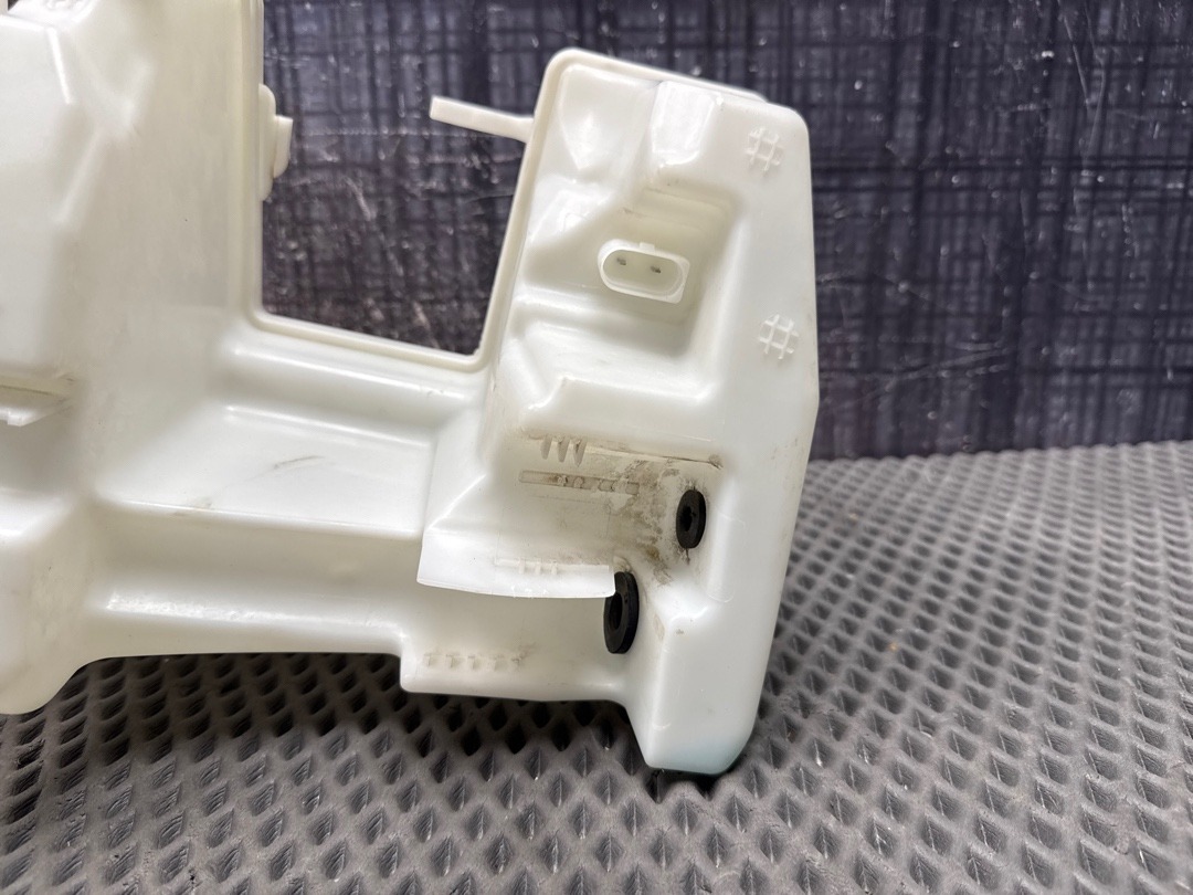 Бачок омывателя, 5210 рублей, Красноярск