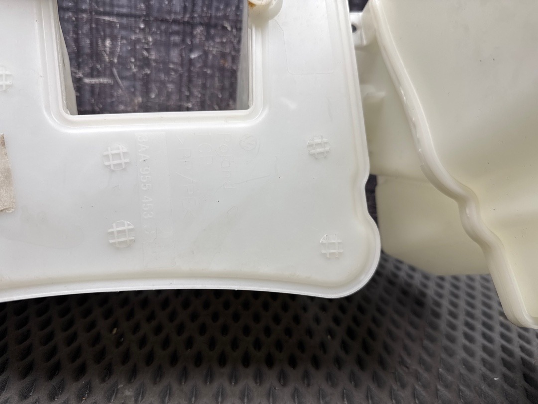 Бачок омывателя, 5210 рублей, Красноярск