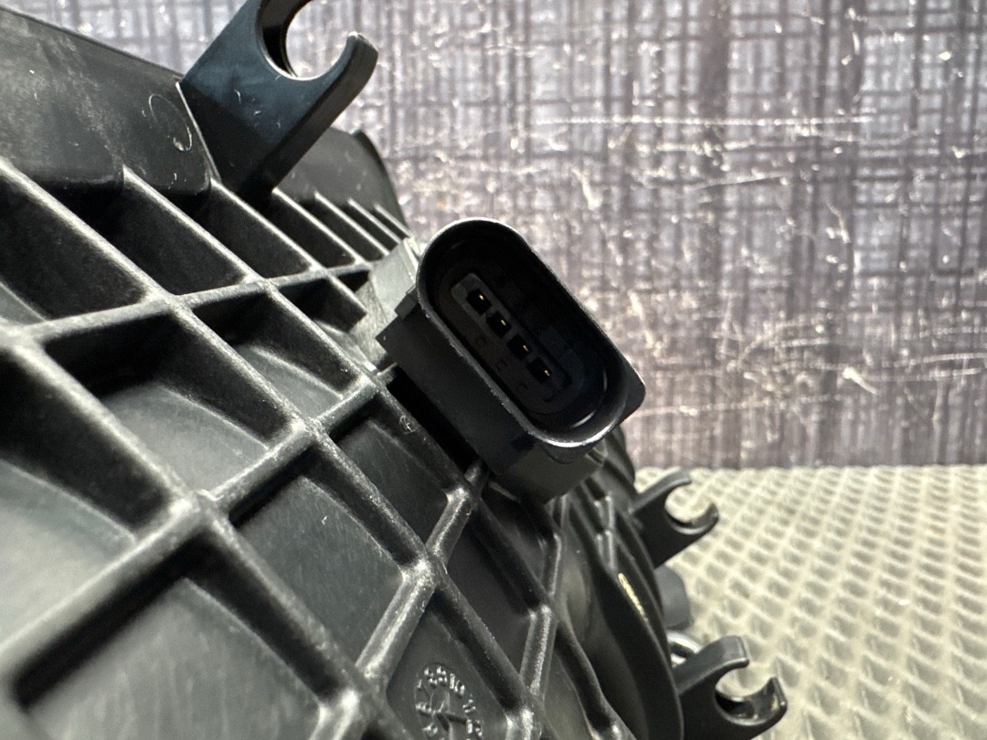 Коллектор впускной, 6210 рублей, Красноярск