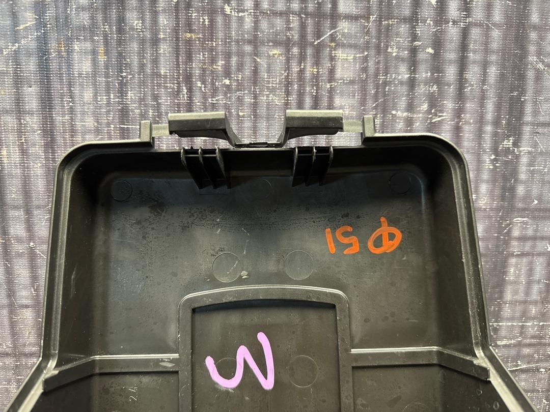 Крышка аккумулятора, 1470 рублей, Красноярск