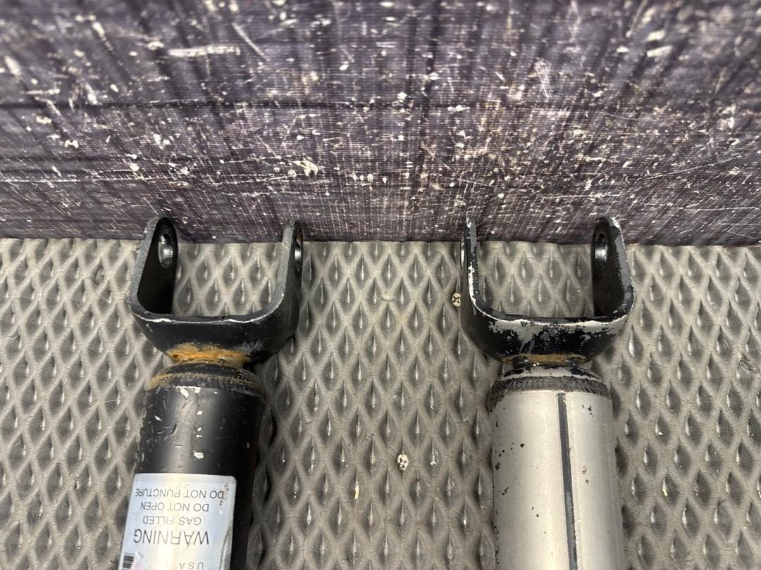 Амортизаторы, 5620 рублей, Красноярск