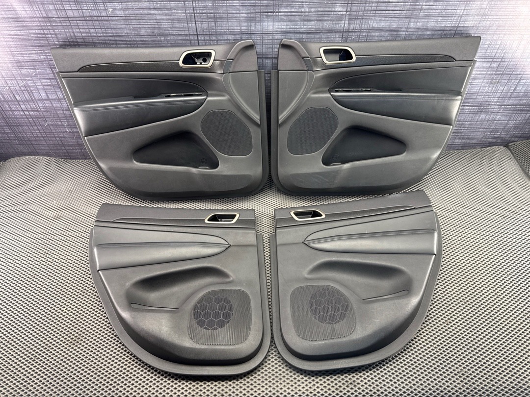 Комплект обшивок дверей, 10710 рублей, Красноярск