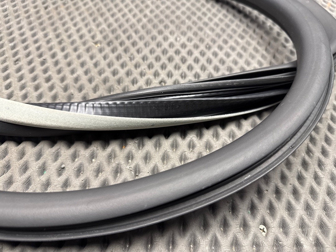 Уплотнительная резинка, 1080 рублей, Красноярск