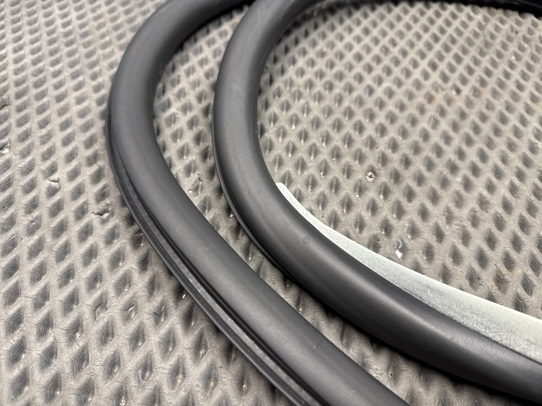 Уплотнительная резинка, 1080 рублей, Красноярск