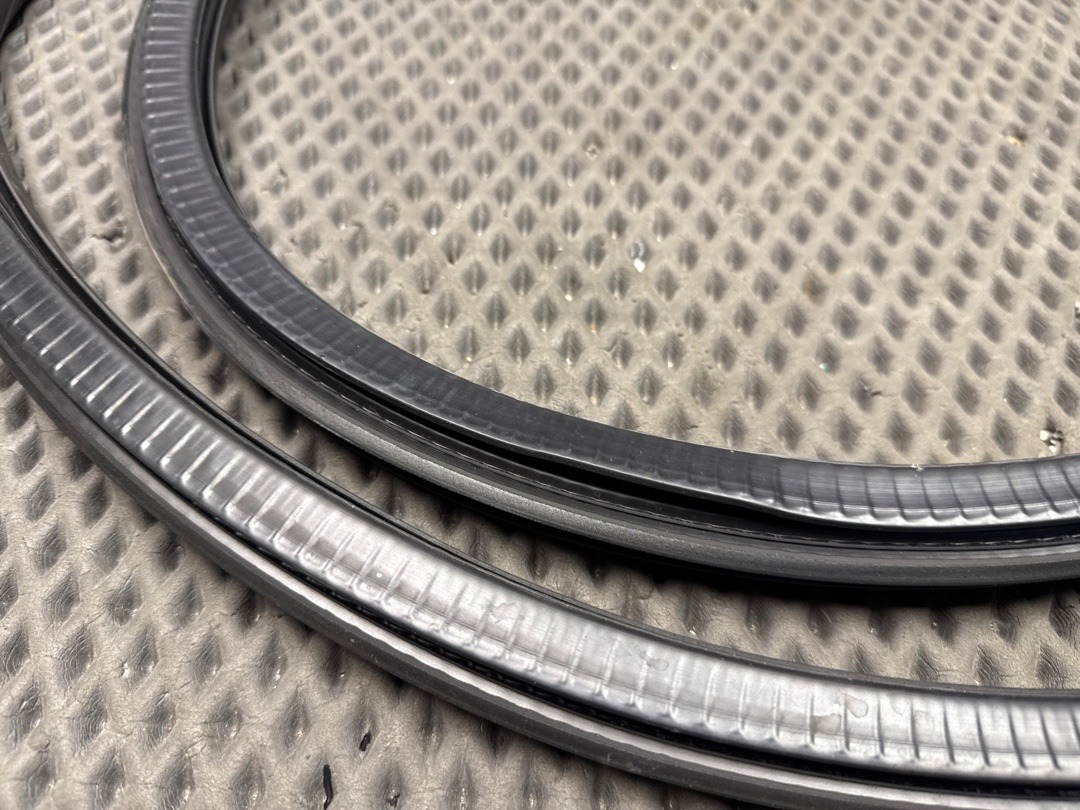 Уплотнительная резинка, 1080 рублей, Красноярск