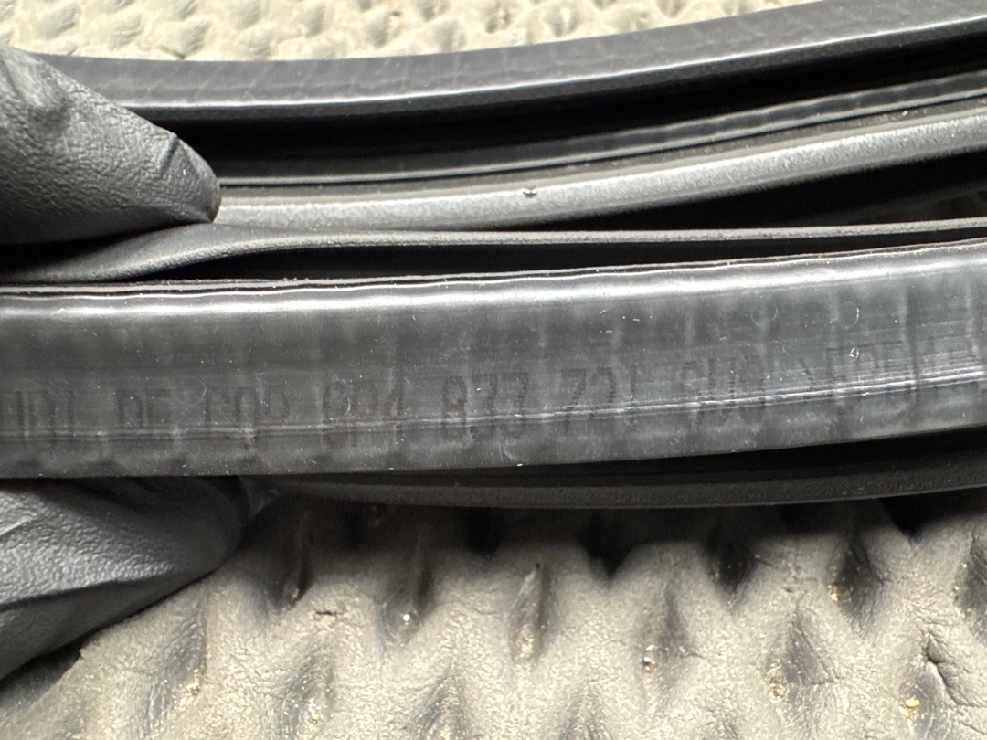 Уплотнительная резинка, 1080 рублей, Красноярск