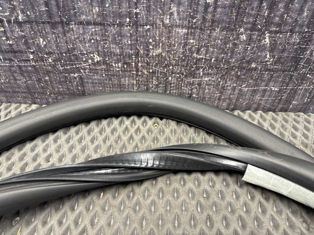 Уплотнительная резинка, 1080 рублей, Красноярск