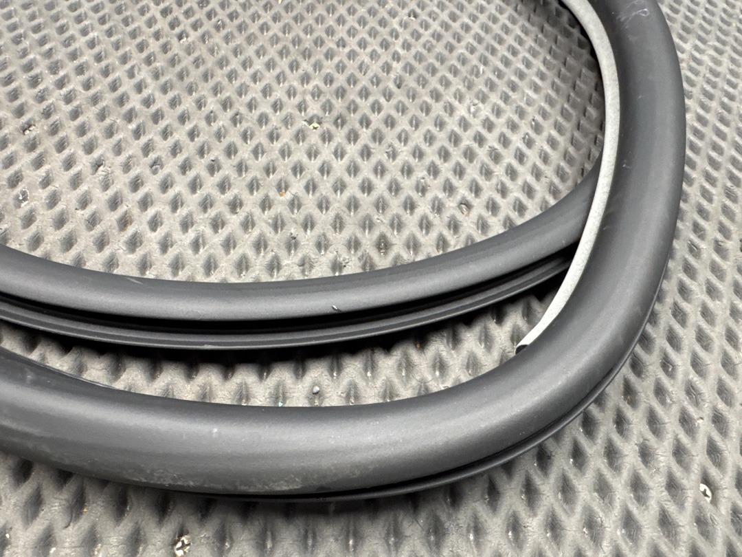 Уплотнительная резинка, 1080 рублей, Красноярск