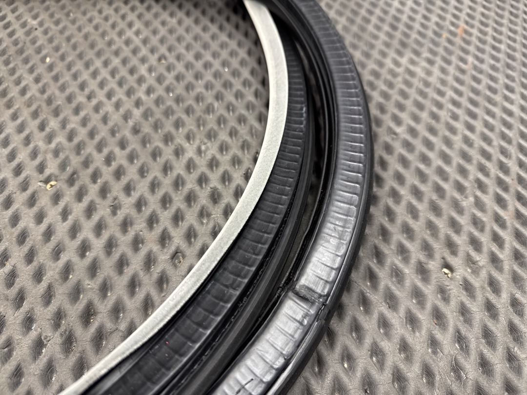 Уплотнительная резинка, 1080 рублей, Красноярск