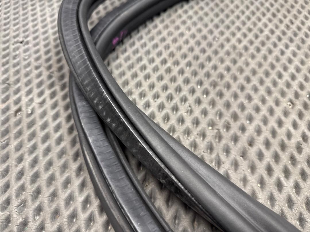 Уплотнитель крышки багажника, 1430 рублей, Красноярск