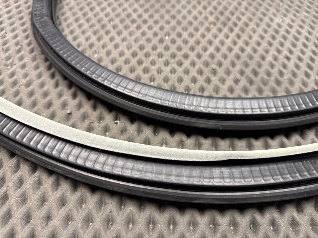 Уплотнительная резинка, 1610 рублей, Красноярск