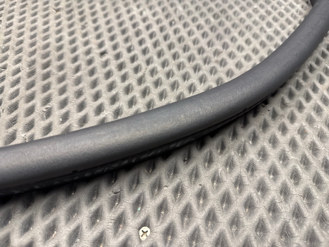 Подкапотный уплотнитель, 1470 рублей, Красноярск