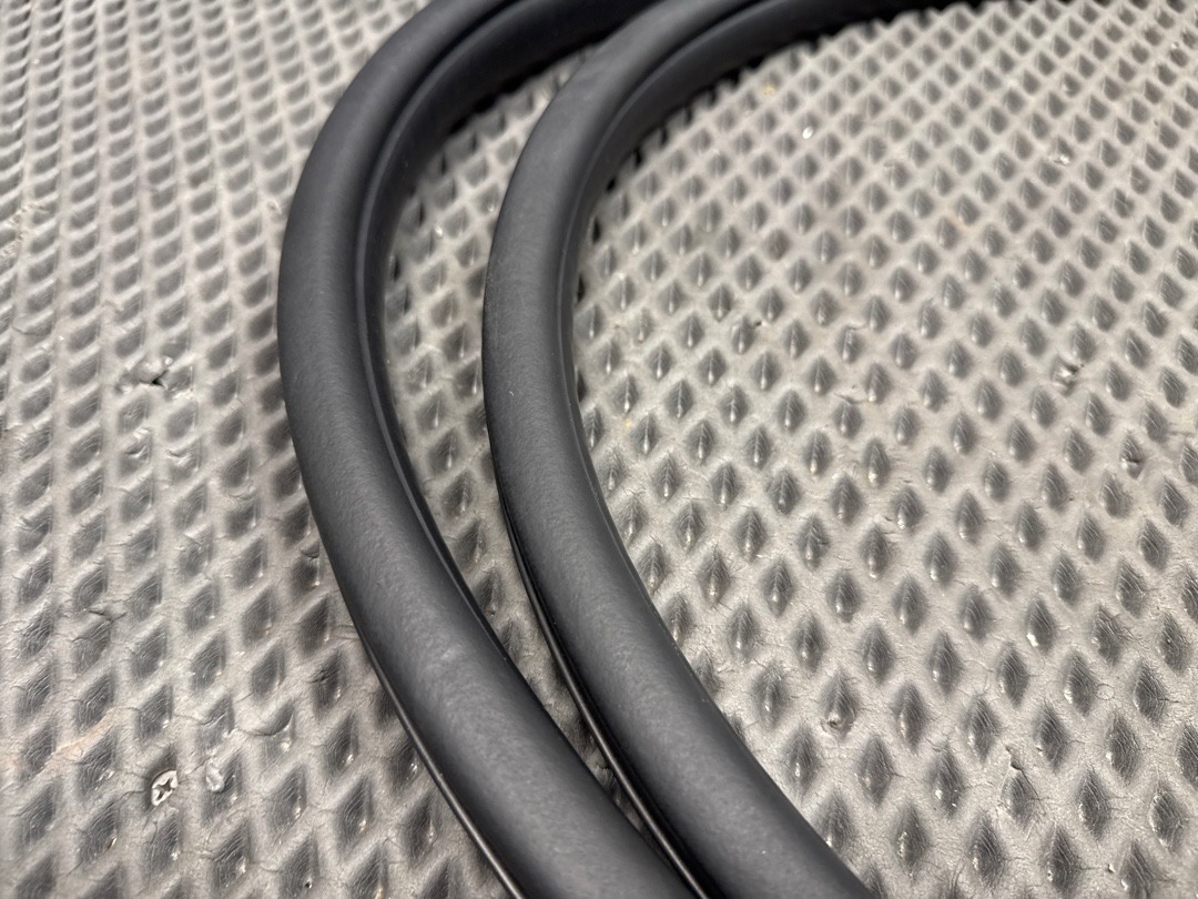 Уплотнительная резинка, 2040 рублей, Красноярск