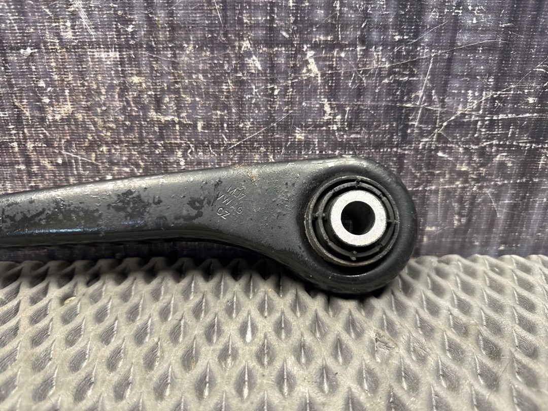 Рычаг подвески, 1520 рублей, Красноярск