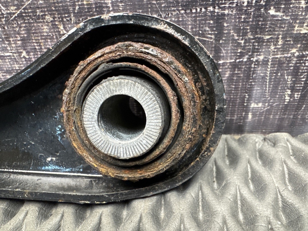 Рычаг подвески, 1520 рублей, Красноярск