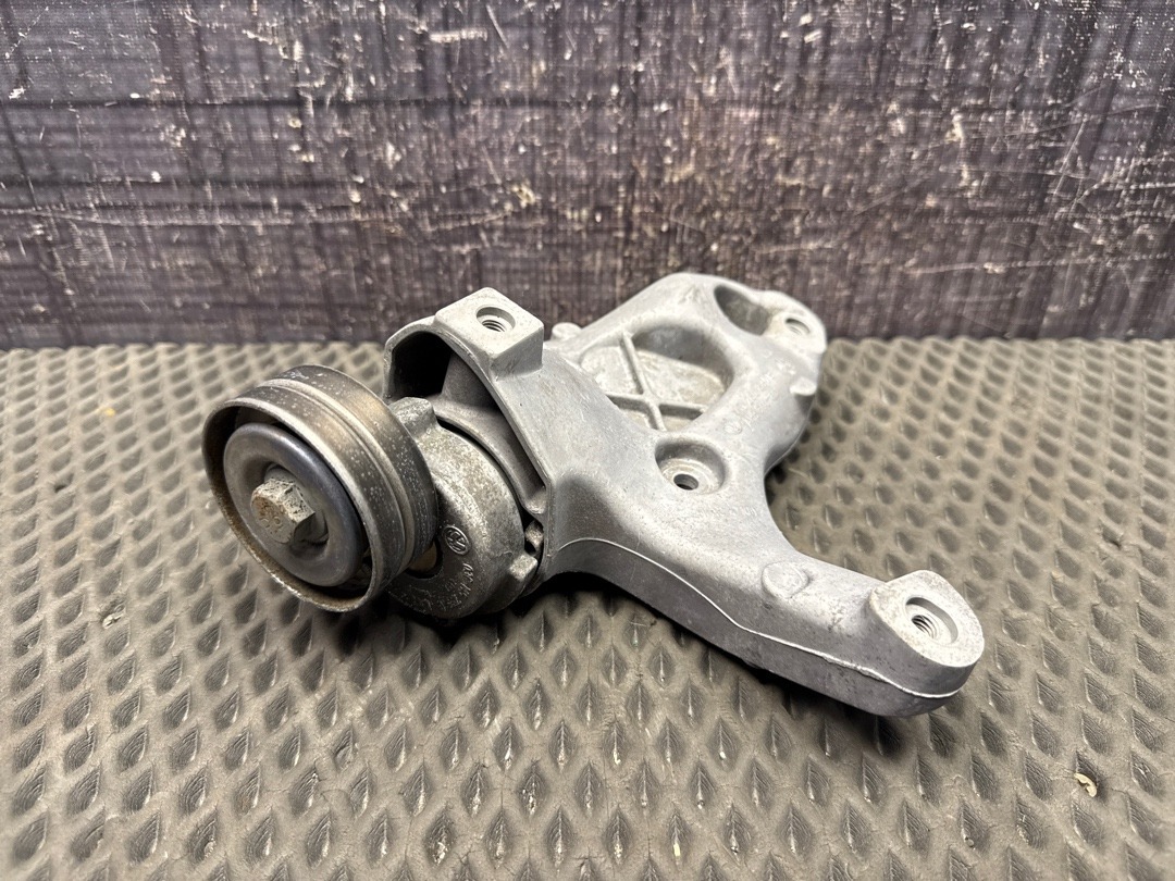 Кронштейн компрессора кондиционера, 920 рублей, Красноярск