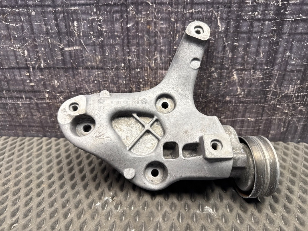 Кронштейн компрессора кондиционера, 920 рублей, Красноярск