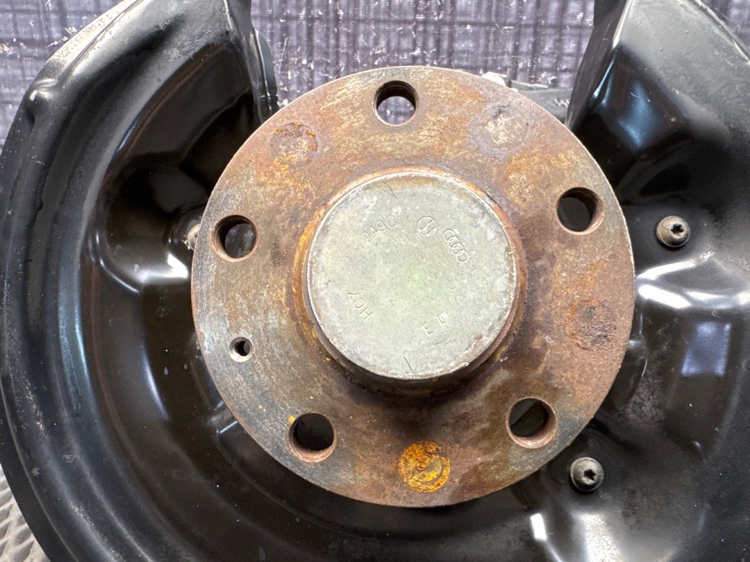 Поворотный кулак, 3430 рублей, Красноярск