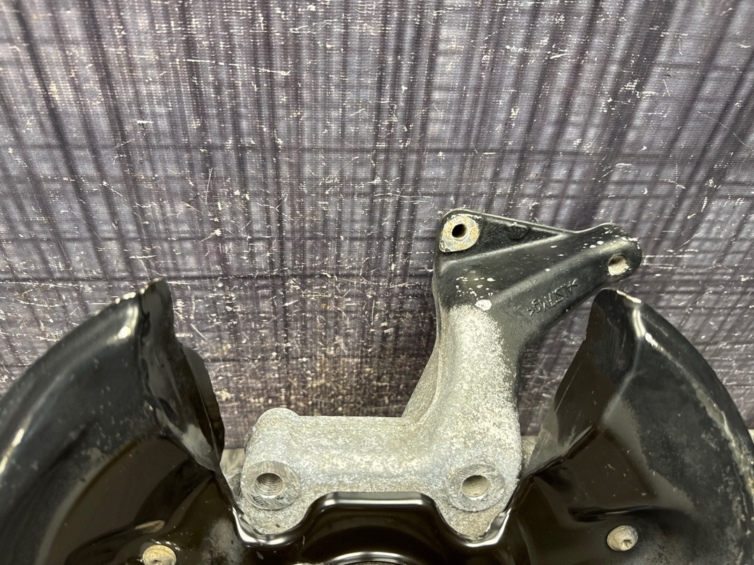 Поворотный кулак, 3430 рублей, Красноярск