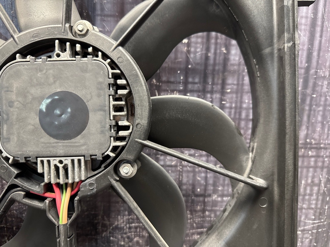 Вентилятор радиатора, 13620 рублей, Красноярск