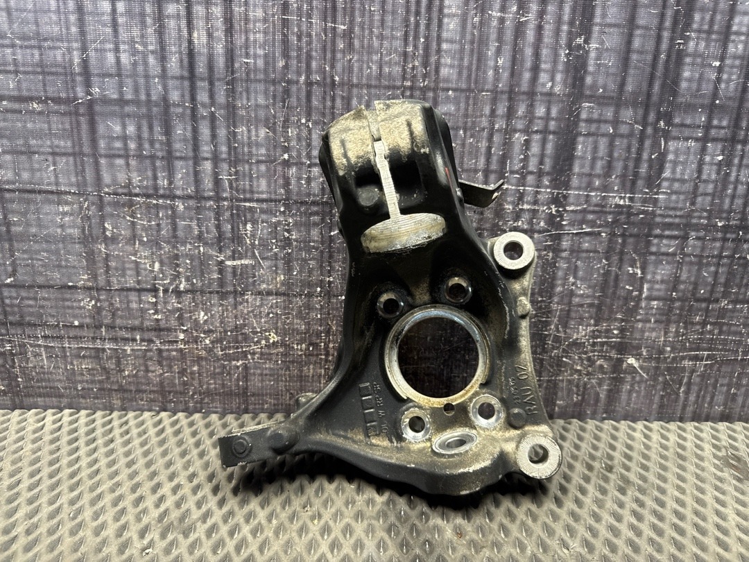 Поворотный кулак, 4320 рублей, Красноярск