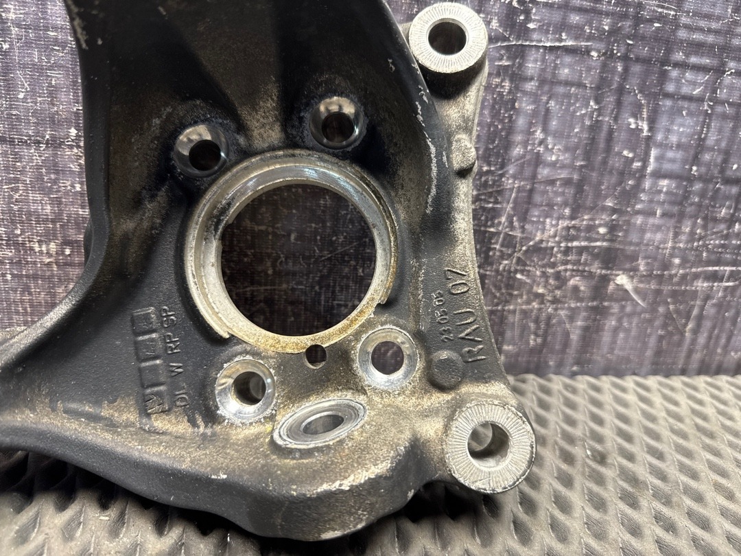 Поворотный кулак, 4320 рублей, Красноярск