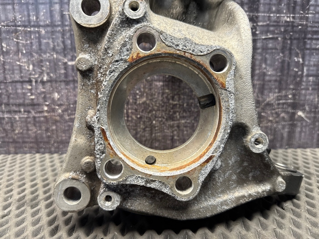 Поворотный кулак, 4320 рублей, Красноярск