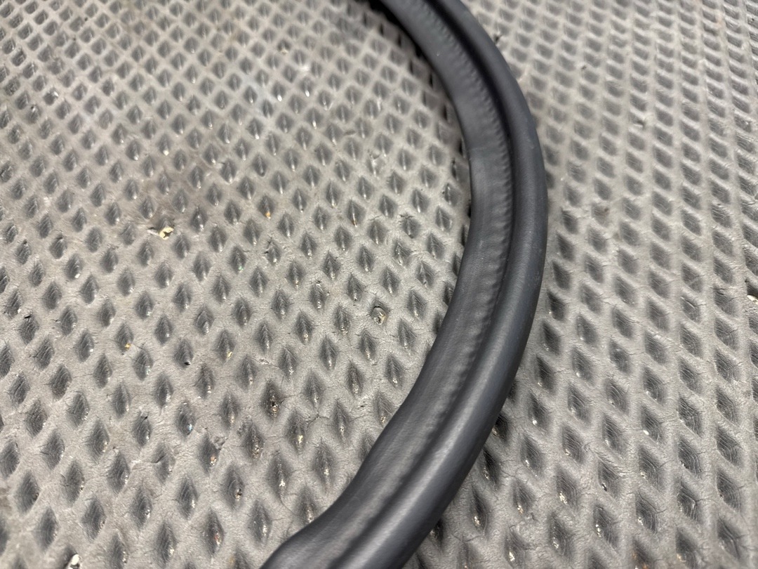 Подкапотный уплотнитель, 1060 рублей, Красноярск