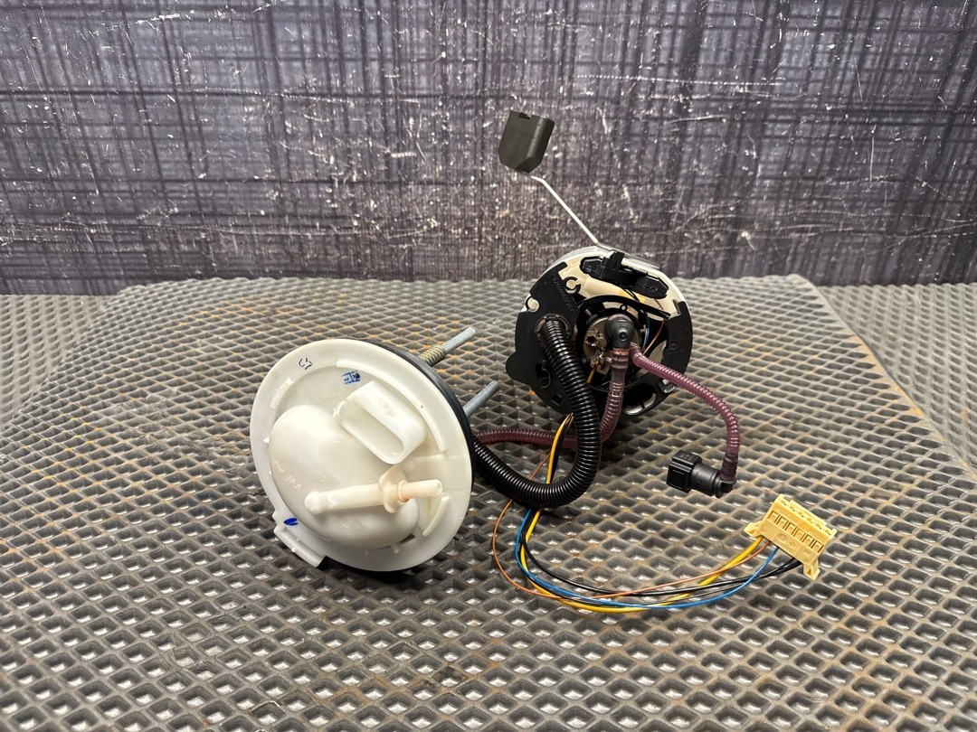 Бензонасос, 9210 рублей, Красноярск