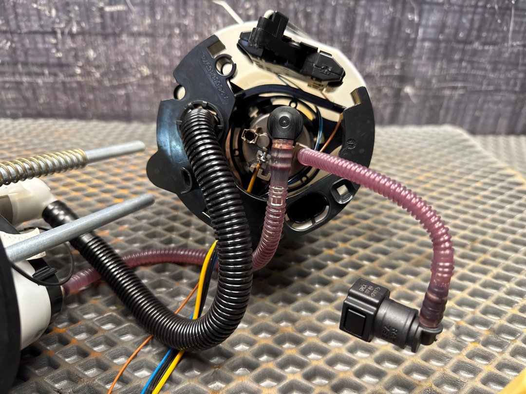 Бензонасос, 9210 рублей, Красноярск