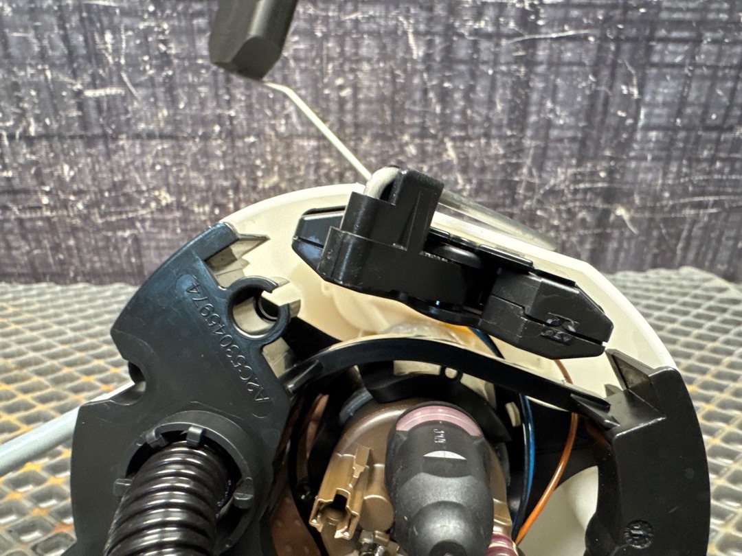 Бензонасос, 9210 рублей, Красноярск