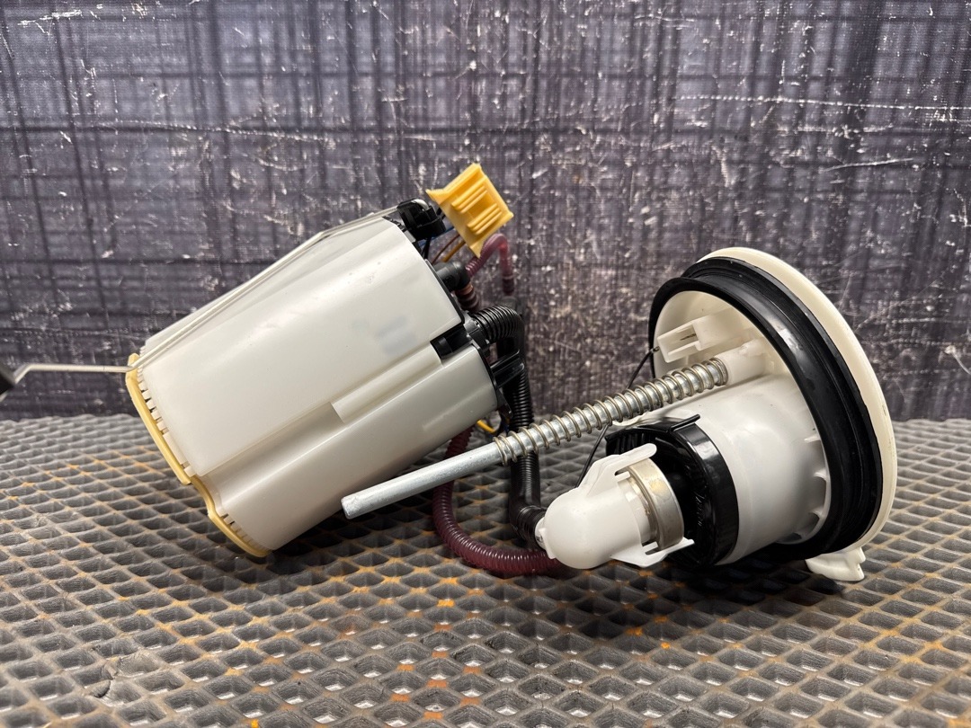 Бензонасос, 9210 рублей, Красноярск