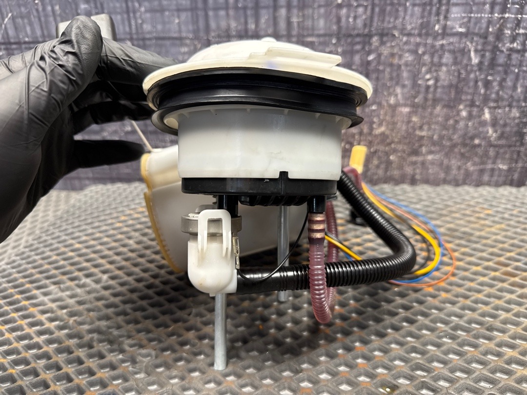 Бензонасос, 9210 рублей, Красноярск