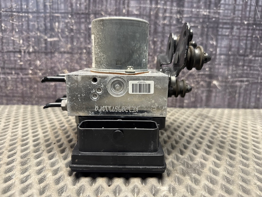 Блок ABS, 5520 рублей, Красноярск