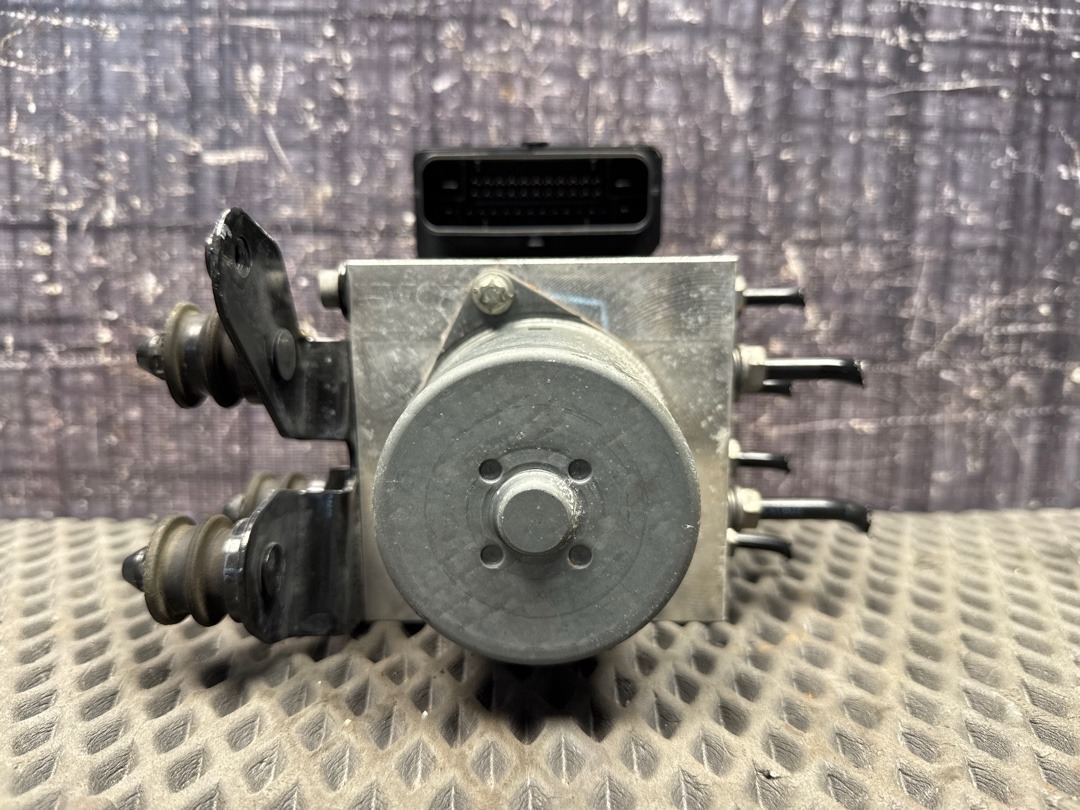 Блок ABS, 5520 рублей, Красноярск