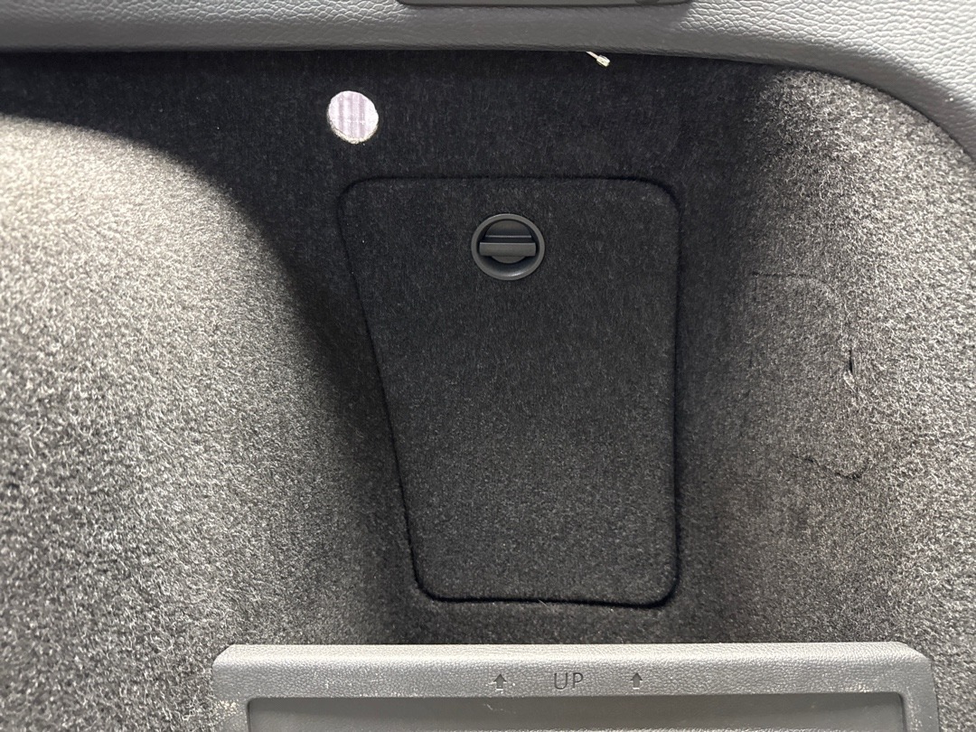 Обшивка багажника, 2060 рублей, Красноярск